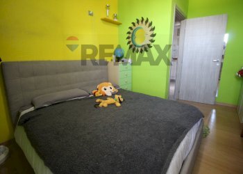 Camera / camera da letto - Three-room apartment VIA CRISTOFORO COLOMBO
 
6, Treviolo - photo 18