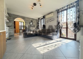 Soggiorno - Three-room apartment VIA CRISTOFORO COLOMBO
 
6, Treviolo - photo 5