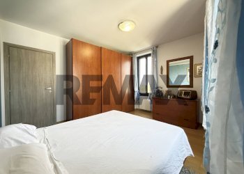 Camera / camera da letto - Three-room apartment VIA CRISTOFORO COLOMBO
 
6, Treviolo - photo 17