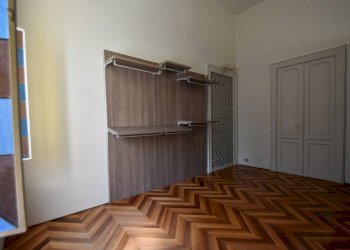 Camera-Studio-Cabina armadi - Loft Corso Dante
 
102, Torino - photo 9