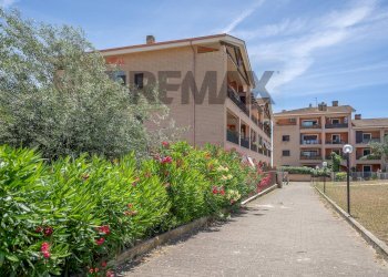 Edificio all\'aperto - Bilocale Via Pier Leone Ghezzi
 
36, Fiumicino - foto 1