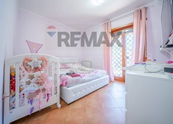 Camera / camera da letto - Bilocale Via Pier Leone Ghezzi
 
36, Fiumicino - foto 15