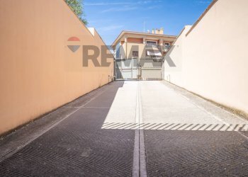 Terrazza - Bilocale Via Pier Leone Ghezzi
 
36, Fiumicino - foto 30