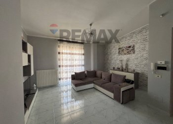 Soggiorno - Appartamento Via Giosuè Carducci
 
2, Apice - foto 2