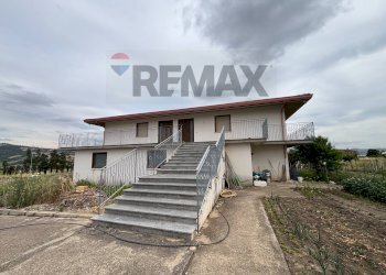 Casa all\'aperto - Appartamento L.p. San Donato, Campania, Apice - foto 21