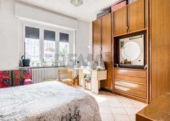 Camera / camera da letto - Villa Corso Sempione, Olgiate Olona VA
 
80, Olgiate Olona - foto 13