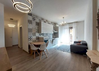Foto 1 - Trilocale Via Gramsci
 
35, Cardano al Campo - foto 1