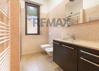 Bagno - Bilocale Via Marco D'Agrate
6, Monza - foto 17