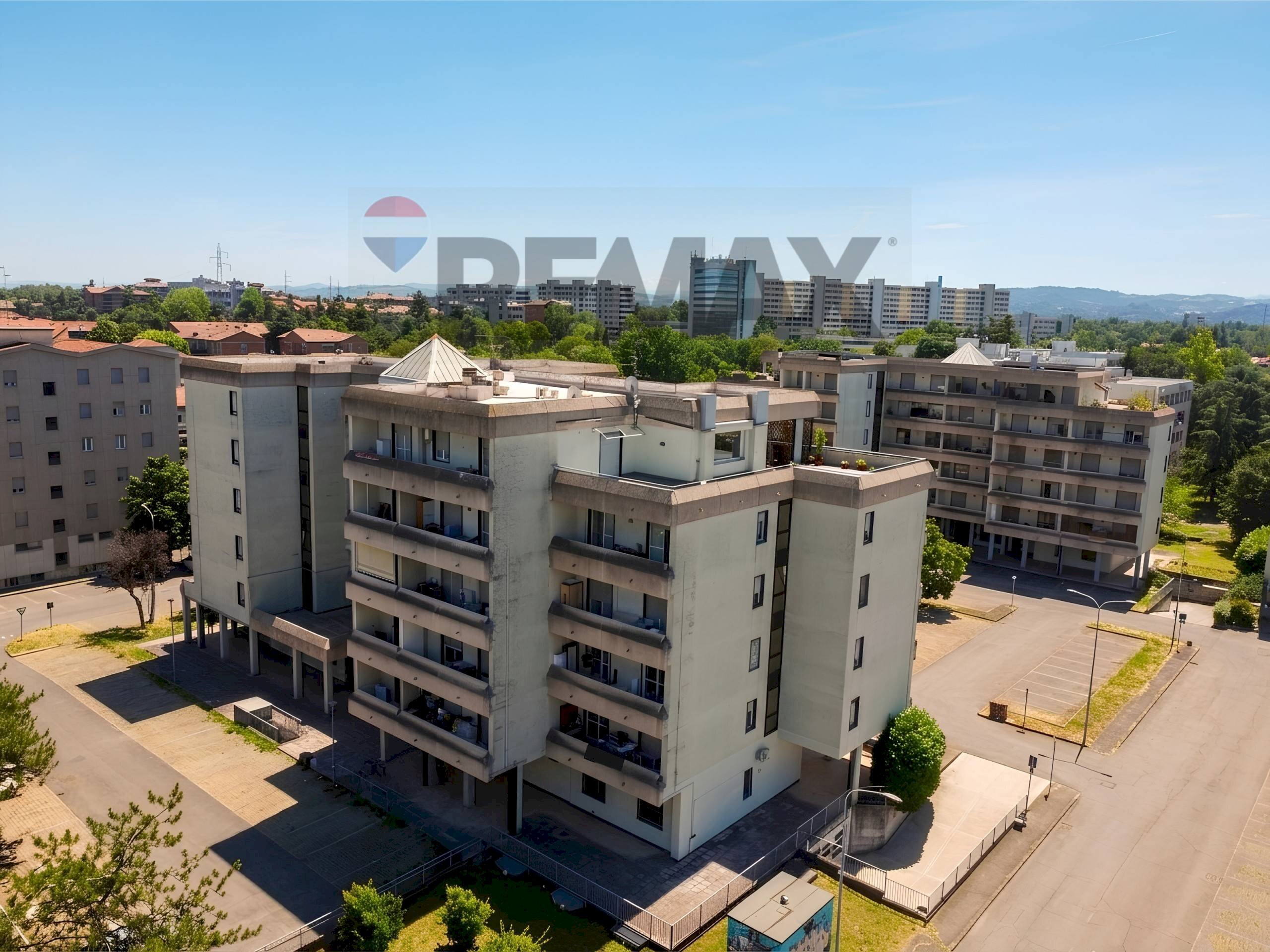 Edificio all\'aperto - Bilocale Via Aronne Rabbeno
4, Reggio nell'Emilia - foto 2