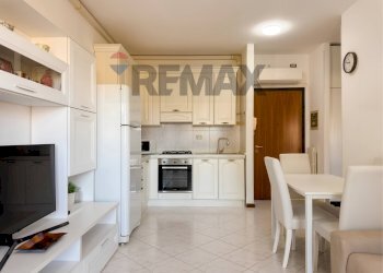 Cucina - Bilocale Via Aronne Rabbeno
4, Reggio nell'Emilia - foto 5