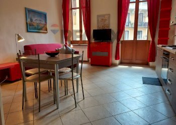 Sala da pranzo - One-room apartment via Barbaroux
 
5, Torino - photo 4