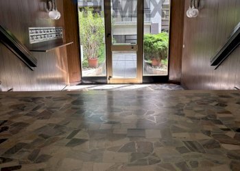 Ricezione / Lobby - Bilocale VIA GRAMSCI
 
24, Arona - foto 27