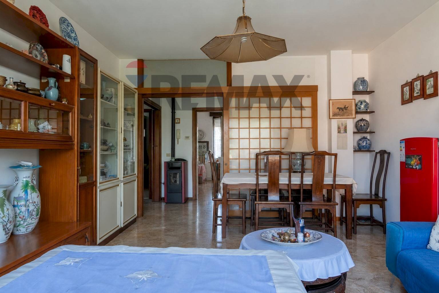 Sala da pranzo - Trilocale via Tintoretto
 
2, Castelletto Sopra Ticino - foto 1