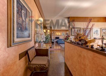 Hall / corridoio - Villa Via Verbano
 
8, Paruzzaro - foto 29