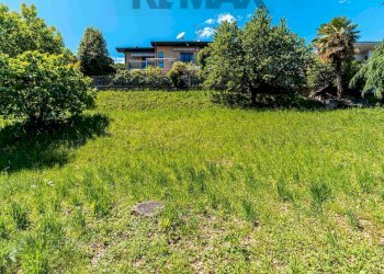 Giardino - Villa Via Verbano
 
8, Paruzzaro - foto 97