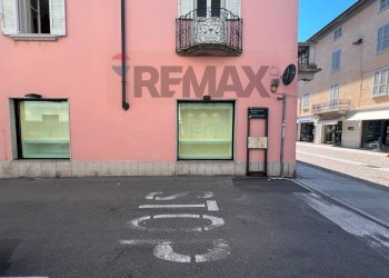 Edificio all\'aperto - Shop Corso C. B. Cavour
40, Borgomanero - photo 3