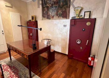 Hall / corridoio - Shop Corso C. B. Cavour
40, Borgomanero - photo 7
