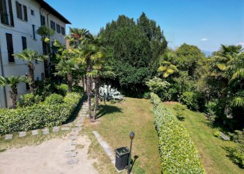 Giardino - Bilocale Via vittorio veneto
 
2, Nebbiuno - foto 21