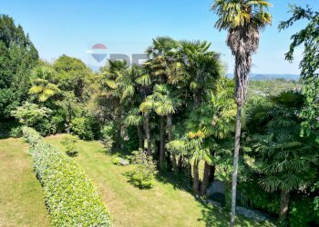Giardino - Bilocale Via vittorio veneto
 
2, Nebbiuno - foto 22