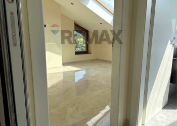 Stanza vuota - Attico VIA ANTONIO MEUCCI
 
22, Borgo Ticino - foto 23