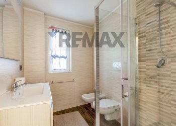 Bagno - Villa VIA REGINA MARGHERITA
 
4, Lesa - photo 22