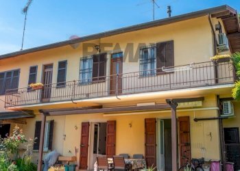 Casa all\'aperto - Bilocale via F.Tadini
 
11, Lesa - foto 1