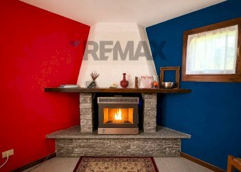Dettagli - Casa semi indipendente viale giovanni marsaglia
 
28, Premeno - foto 14