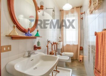 Bagno - Villa VIA ROMA
 
41, Sizzano - photo 27