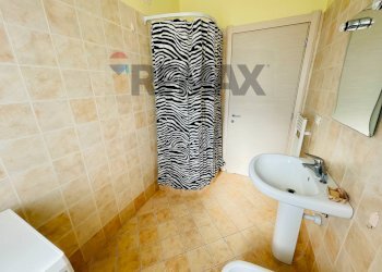 Bagno - Two-room apartment viale dei Parchi
 
19, Nichelino - photo 8