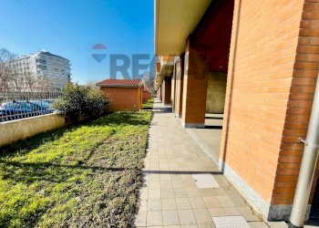 Giardino - Two-room apartment viale dei Parchi
 
19, Nichelino - photo 13