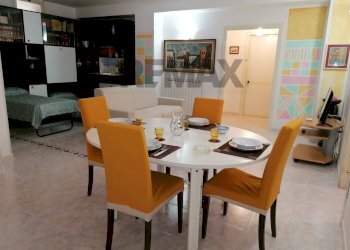 Sala da pranzo - Villa Contrada Poggioreale
 
snc, San Vito dei Normanni - foto 24