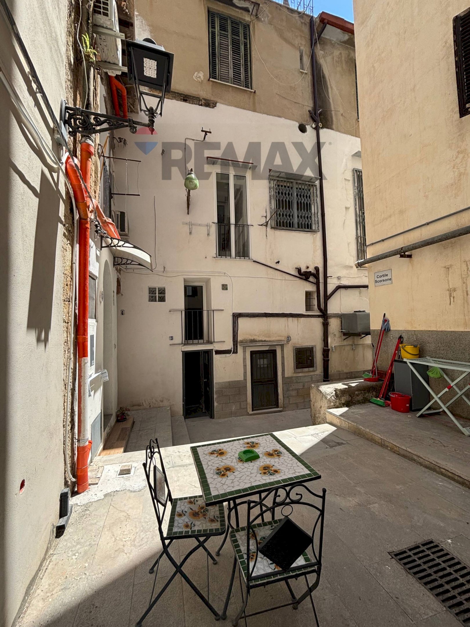 Edificio all\'aperto - Apartment vicolo Mori
 
5, Palermo - photo 1
