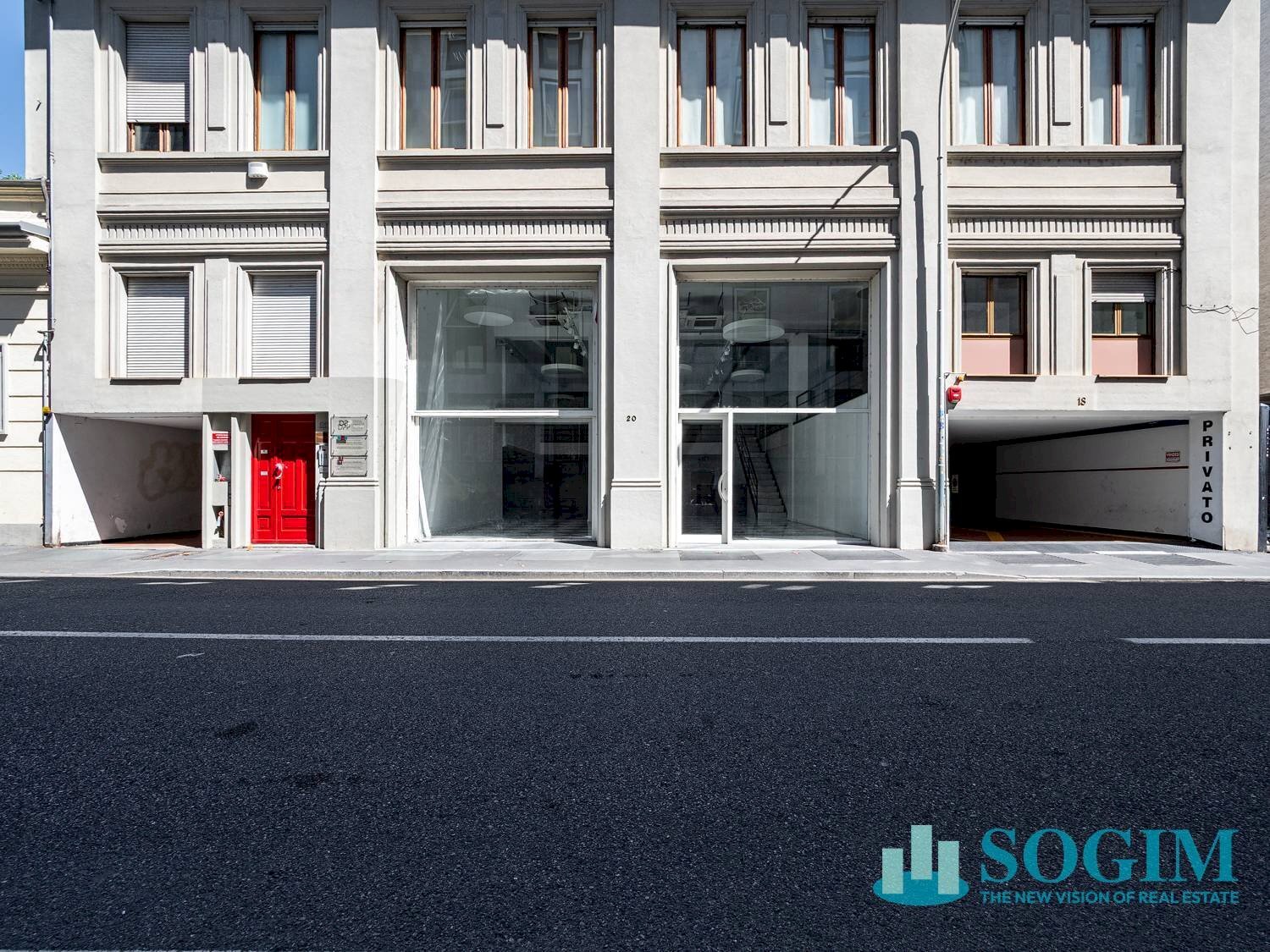 esterno - Commercial Premises via fratelli rosselli
4, Como - photo 3