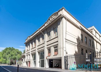 Esterno - Commercial Premises via fratelli rosselli
4, Como - photo 2