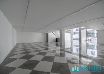 interno - Commercial Premises via fratelli rosselli
4, Como - photo 7