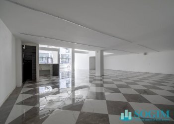 interno - Commercial Premises via fratelli rosselli
4, Como - photo 9