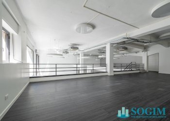 soppalco - Commercial Premises via fratelli rosselli
4, Como - photo 14
