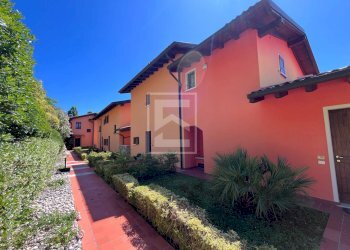 Foto 2 - Villa a Schiera via castellana
 
61, Soiano del Lago - foto 2