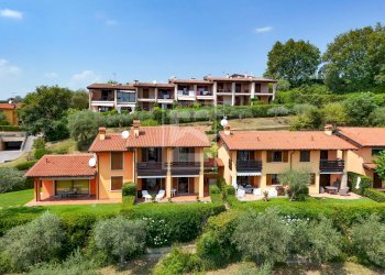 Foto 2 - Villa a Schiera via castellana
61, Soiano del Lago - foto 2