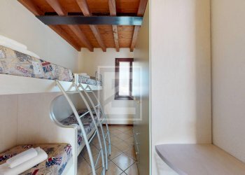 Foto 14 - Trilocale Località Sermana
 
1, Peschiera del Garda - foto 11