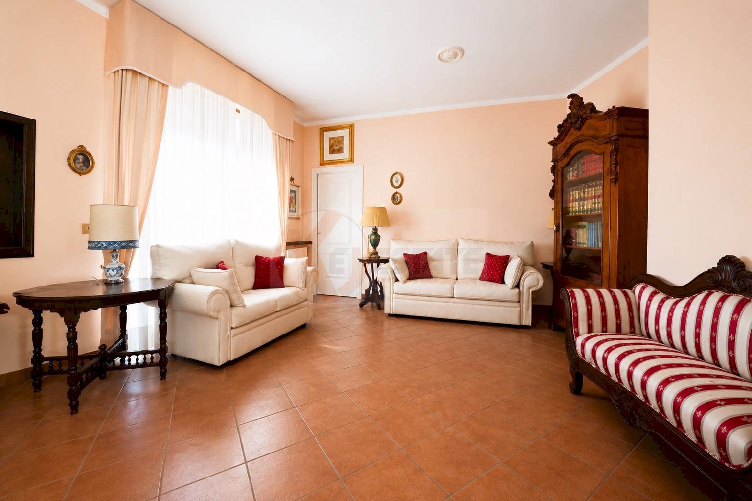 Foto 1 - Apartment Via Tempio
 
14, Sassari - photo 1