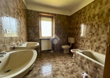 Four-room apartment Via Susa, Sant'Antonino di Susa - photo 20