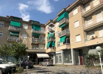 Foto 3 - Locale Commerciale Via Valcuvia
27, Cittiglio - foto 3