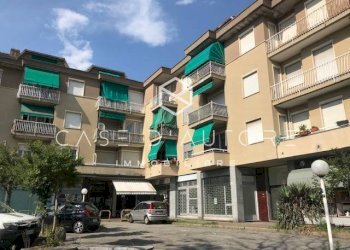 Foto 4 - Locale Commerciale Via Valcuvia
27, Cittiglio - foto 4