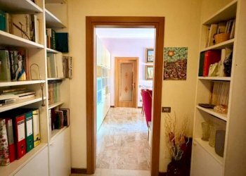 Corridoio - Three-room apartment via Alessandro La Marmora, 294, Brescia - photo 2