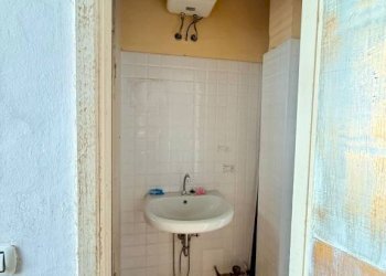 Interno non residenziale - Shop via Trento, 15, Brescia - photo 4