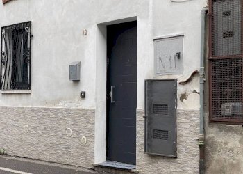 Facciata - One-room apartment via Terzaghi, Gorla Minore - photo 26
