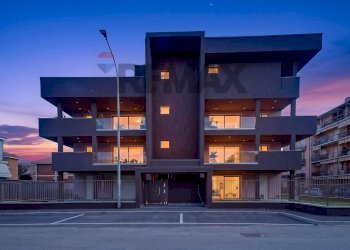 Edificio all\'aperto - Trilocale via cellini
 
2, Cassano d'Adda - foto 38