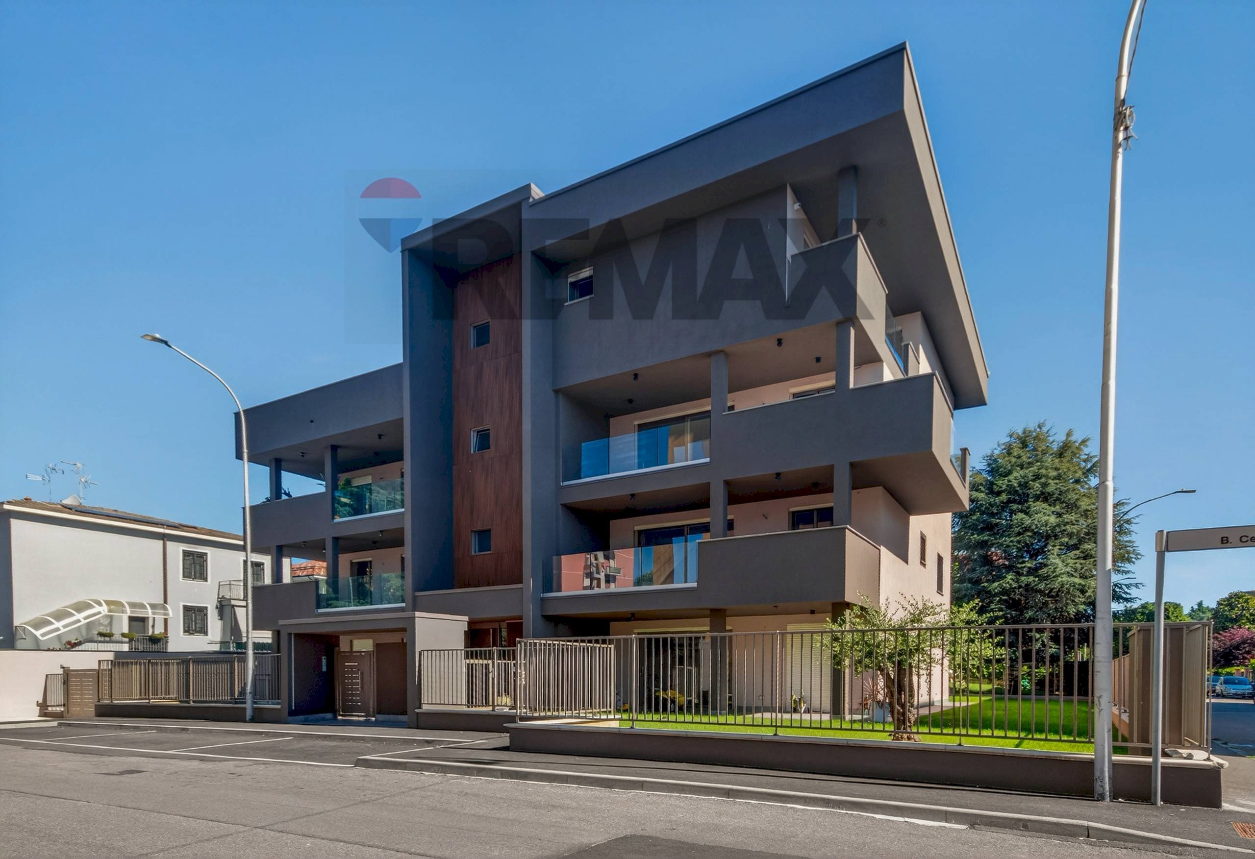 Edificio all\'aperto - Trilocale via cellini
 
2, Cassano d'Adda - foto 1