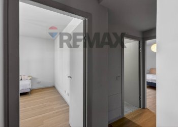 Hall / corridoio - Trilocale via cellini
 
2, Cassano d'Adda - foto 17